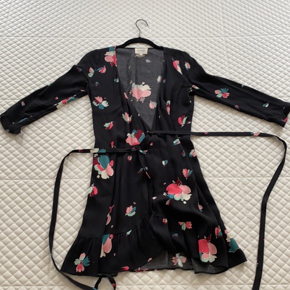 Sezane — floral wrap dress - Picture 2 of 7